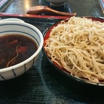 目分料 - 鶏ごぼう蕎麦1080円。