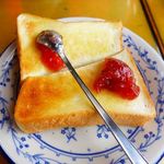 アトラス - ジャムトースト