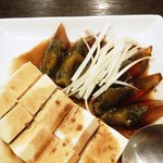 楼蘭 - ピータン豆腐アップ