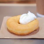 HIGUMA Doughnuts - ハニーマスカルポーネ