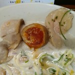 Ramen 辻 - 煮玉子断面