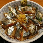 まるさ水産 - 根室サンマ丼、脂もあり旨い。