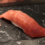 五金 - インドマグロの中トロ