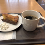 スターバックス・コーヒー - アップルパイ＋ホイップクリーム&ドリップコーヒー