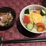 一富士 - サラダと小鉢(牛レバー)