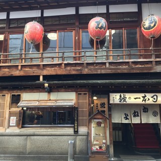 大正初期創業、長年守りぬいた味わいに舌鼓