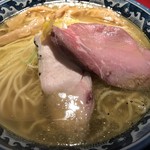 麺匠佐蔵 - 知床鶏ノ黄金塩そば＠850円 大盛り+150円