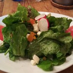 グルガオン - グルガオンディナーを注文しました。先ずは野菜サラダ。