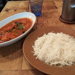 グルガオン - ゴア フィッシュカレーはバスマティライスで。