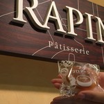 Patisserie RAPIN - 店員さんご協力
                        ありがとうございました