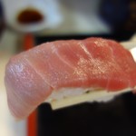 Futago Sushi - 中トロ。