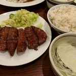 牛たん料理 閣 ブランドーム本店 - たん焼き定食(6枚)　1,850円