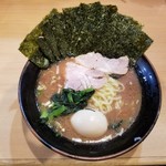 武道家 賢斗 - のり味玉ラーメン(大)