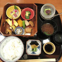 はし本 - 【北新地でランチ】 旬菜弁当　\1000