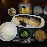鮭山マス男商店 - 大トロさば焼き定食