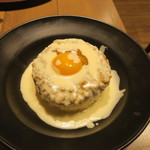 CHEESE CHEESE ＆ Meat. COMTE - チーズ屋さんの特製キーマカレー 淡路卵とラクレットチーズのソースかけ1