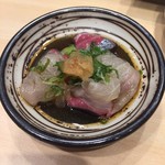 寿司大 - 先付け（鯛?）