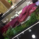 寿司大 - 内観（ネタケース）