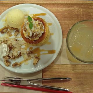 エムジェイ ブック カフェ_1