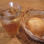 Bistro ひつじや - パン