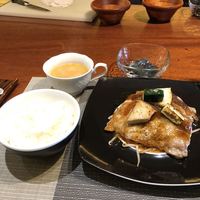 新橋 鉄板焼 ぷらちな FISH&MEAT - 豚ロース生姜焼セット