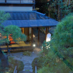 東京 芝 とうふ屋うかい - 個室から望む