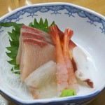 寺泊中央水産 まるなか - お刺身