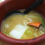 寺泊中央水産 まるなか - カニのお味噌汁(これが一番美味しい～)