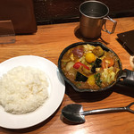 野菜を食べるカレーcamp - 