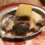 荒木町 きんつぎ - 鮑と生麩