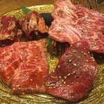 焼肉トラジ - 