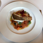 ル・ブルギニオン - ランチコース・メインを真上から撮影。