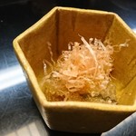 つる由 - 子持ち昆布と香り高い鰹節さん(*^^*)