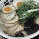 藤平ラーメン - 藤平ﾗｰﾒﾝ全部乗せ￥980