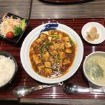 暖龍 - 四川麻婆豆腐定食