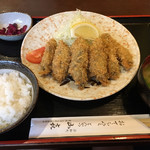 山喜 - カキフライ定食　880円