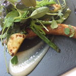 アコルドゥ - 8月　五條・ばあくとのコラボレート　パプリカとオレガノのソーセージ　有機サラダ