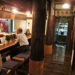 酒盃 - カウンター席