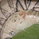 寿司つばさ - 茗荷の風味がいいツマ