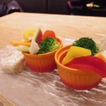 桜台バル - お通し　バーニャカウダ　380円