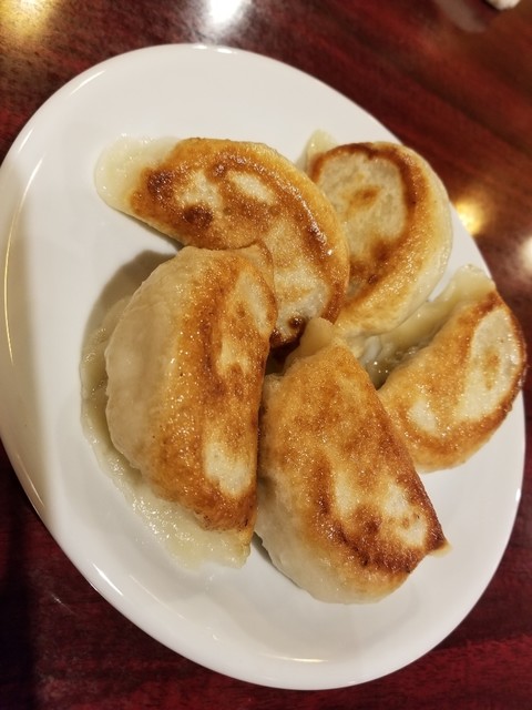 栄華飯店>