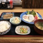 お食事処 大和 - 朝定食、これで６００円です（２０１８．１０．１９）