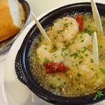 El Calvo - 小海老のアヒージョ