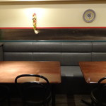 El Calvo - テーブル席