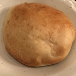ビストロひつじや - サービスのパン