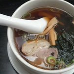 龍愛餐館 - ランチの半ラーメン