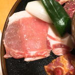 焼肉処 まるます家 - 上富良野産【地養豚】絶品です♡