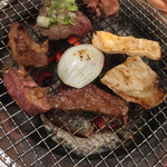 焼肉処 まるます家 - 