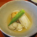 馳走なかむら - ひろうず（飛竜頭)、白芋茎、ミニおくら、小芋