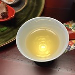 仙郷樓 奥の樹々 - 